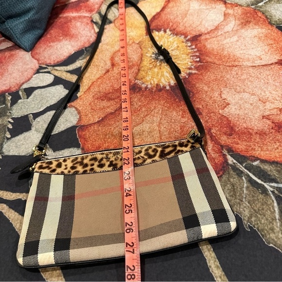 Burberry house check crossbody bag clutch with leopard calf hair trim in VGUC - Picture 9 of 16